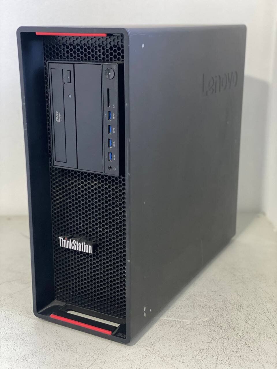 Робоча станція Lenovo ThinkStation P510 Tower / Intel Xeon E5-2697 v3 (14 (28) ядер по 2.6 - 3.6 GHz) / 64 GB DDR4 / 240 GB SSD / nVidia Quadro M2000, 4 GB GDDR5, 128-bit / DVD-ROM - Зображення 3