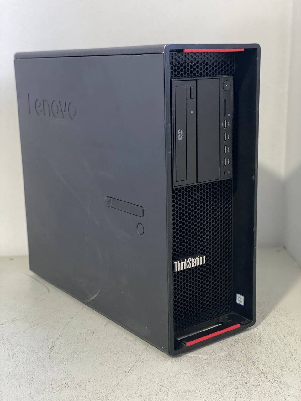 Робоча станція Lenovo ThinkStation P510 Tower / Intel Xeon E5-2697 v3 (14 (28) ядер по 2.6 - 3.6 GHz) / 64 GB DDR4 / 240 GB SSD / nVidia Quadro M2000, 4 GB GDDR5, 128-bit / DVD-ROM - Зображення 4