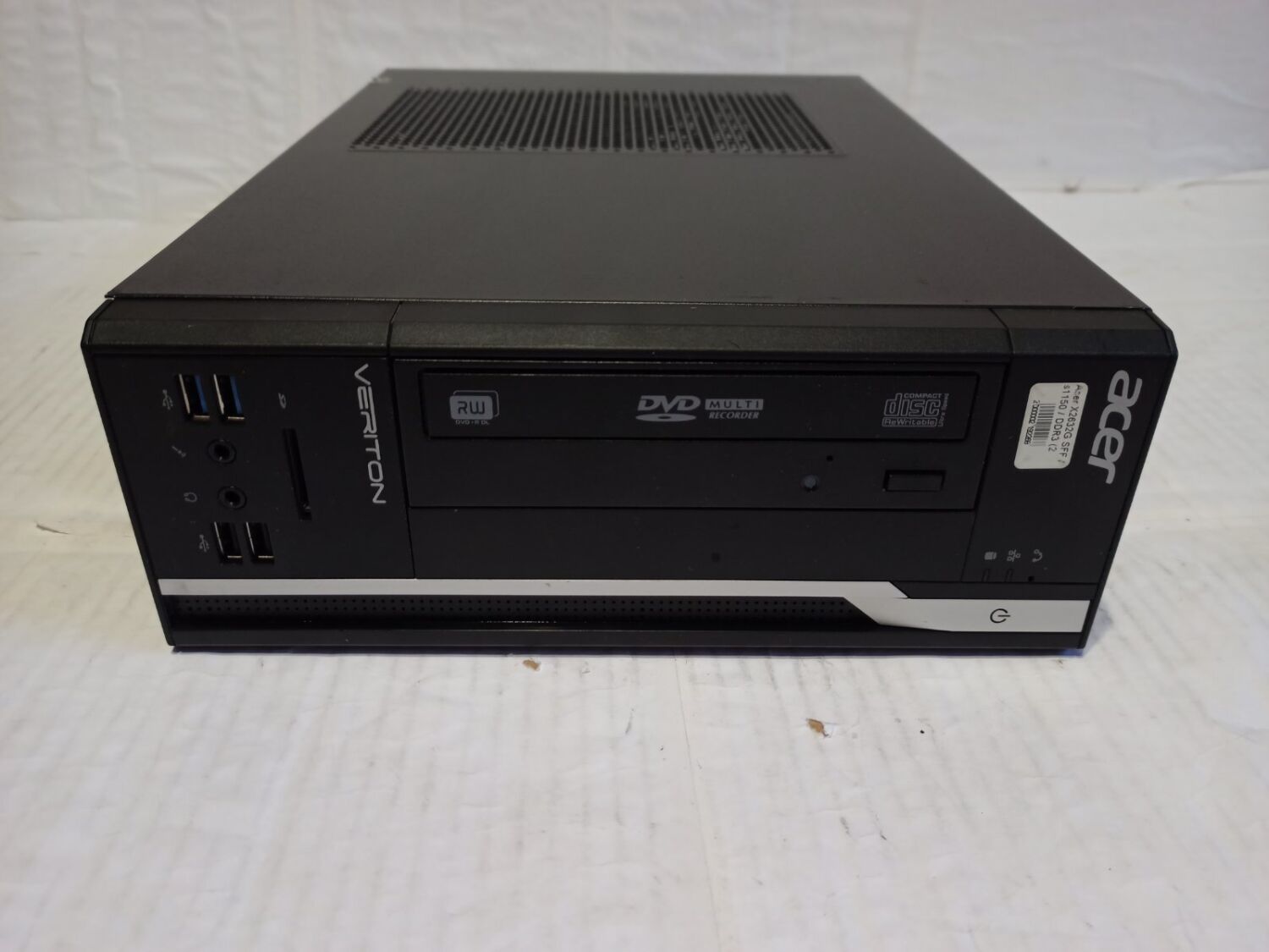 Системний блок Acer Veriton X2632G SFF / Intel Сore i3-4160 (2(4) ядра по 3.6 GHz) / 4 GB DDR3 / 120 GB SSD / Intel HD Graphics 4400 / VGA / DVI / USB 3.0 / DVD-RW - Зображення 3