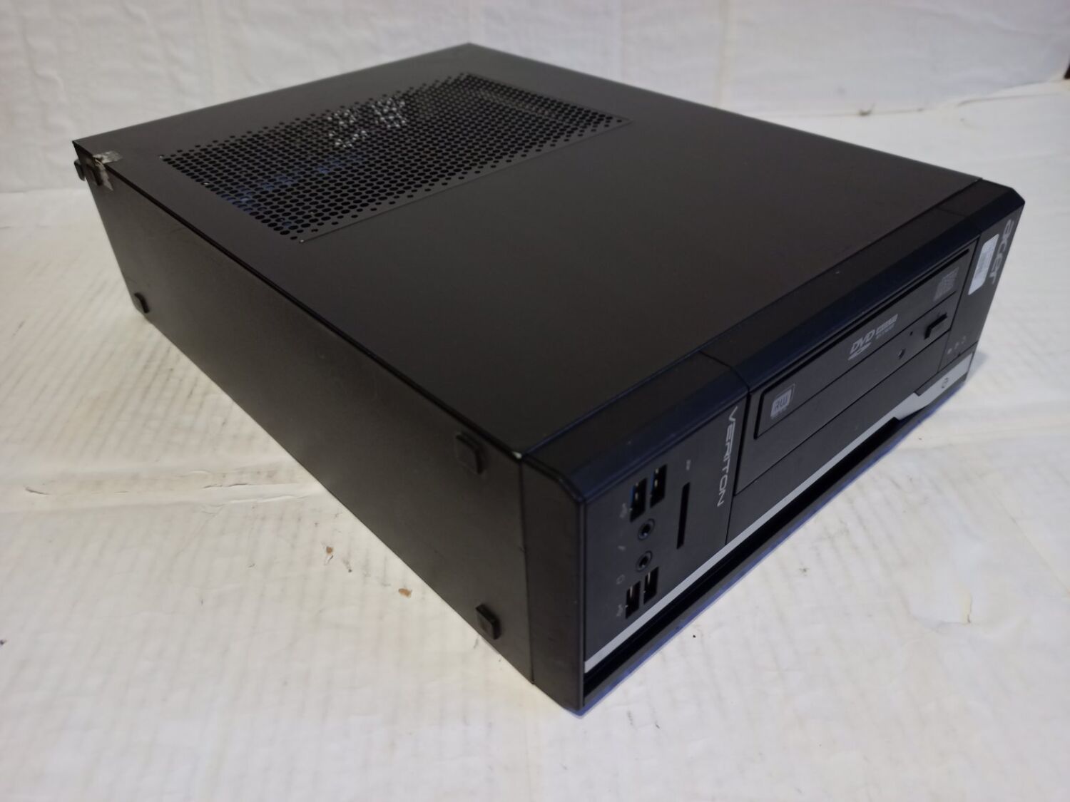 Системний блок Acer Veriton X2632G SFF / Intel Сore i3-4160 (2(4) ядра по 3.6 GHz) / 4 GB DDR3 / 120 GB SSD / Intel HD Graphics 4400 / VGA / DVI / USB 3.0 / DVD-RW - Зображення 4