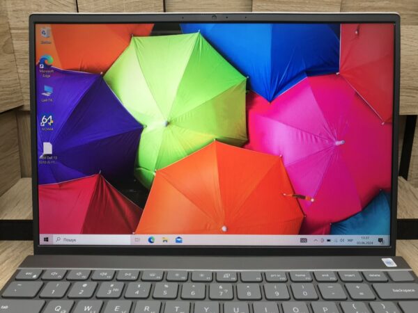 Ультрабук Б-клас Dell Inspiron 13 5310 / 13.3" (1920x1200) IPS / Intel Core i5-11320H (4 (8) ядра по 4.5 GHz) / 16 GB DDR4 / 256 GB SSD M.2 / Intel Iris Xe Graphics / WebCam / Windows 10 ліцезія - Зображення 3