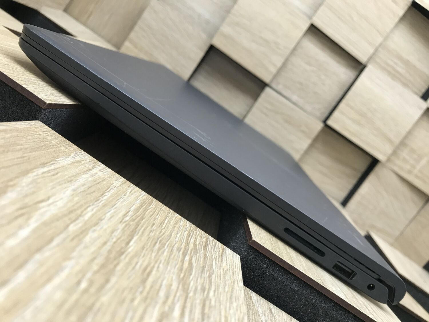 Ультрабук Б-клас Dell Inspiron 15 3511 / 15.6" (1920x1080) IPS Touch / Intel Core i5-1135G7 (4 (8) ядра по 4.2 GHz) / 16 GB DDR4 / 256 GB SSD M.2 / Intel Iris Xe Graphics / WebCam / HDMI / Windows 10 ліцензія - Зображення 6