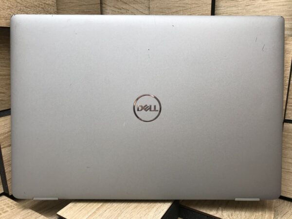 Ультрабук Б-клас Dell Latitude 5320 / 13.3" (1920x1080) IPS / Intel Core i5-1135G7 (4 (8) ядра по 2.4 - 4.2 GHz) / 8 GB DDR4 / 256 GB SSD M.2 / Intel Iris X Graphics / WebCam / Windows 10 ліцензія - Зображення 8