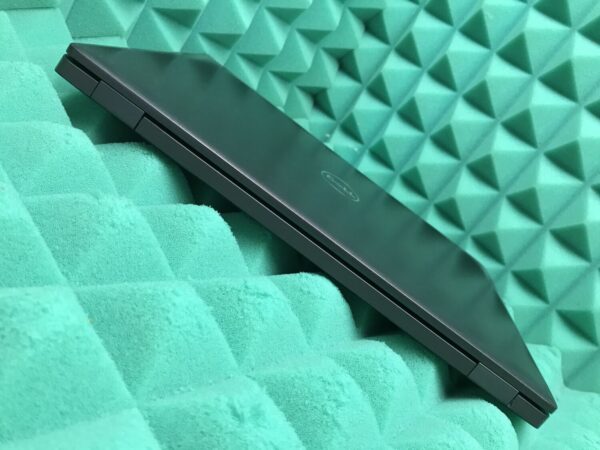 Ультрабук Б-клас Dell Latitude 5400 / 14" (1920x1080) IPS / Intel Core i5-8265U (4 (8) ядра по 1.6 - 3.9 GHz) / 8 GB DDR4 / 256 GB SSD / Intel UHD Graphics 620 / WebCam / USB 3.1 / HDMI / Windows 10 ліцензія - Зображення 7