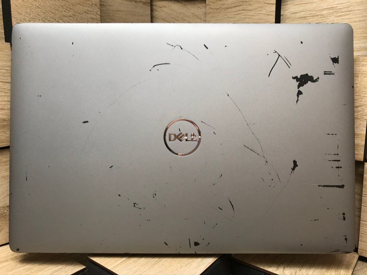 Ультрабук Б-клас Dell Latitude 5410 / 14" (1920x1080) IPS / Intel Core i5-10310U (4 (8) ядра по 1.7 - 4.4 GHz) / 8 GB DDR4 / 256 GB SSD M.2 / Intel UHD Graphics / WebCam / HDMI / Windows 10 ліцензія - Зображення 10