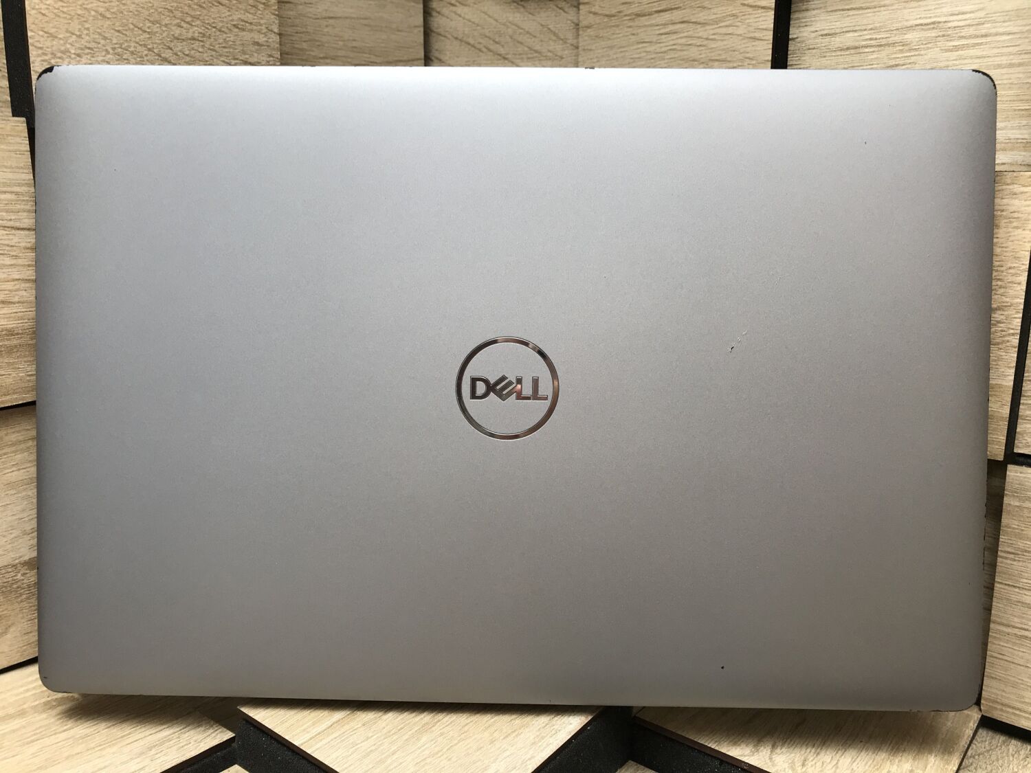 Ультрабук Б-клас Dell Latitude 5410 / 14" (1920x1080) IPS / Intel Core i5-10310U (4 (8) ядра по 1.7 - 4.4 GHz) / 8 GB DDR4 / 256 GB SSD M.2 / Intel UHD Graphics / WebCam / Windows 10 ліцензія - Зображення 9