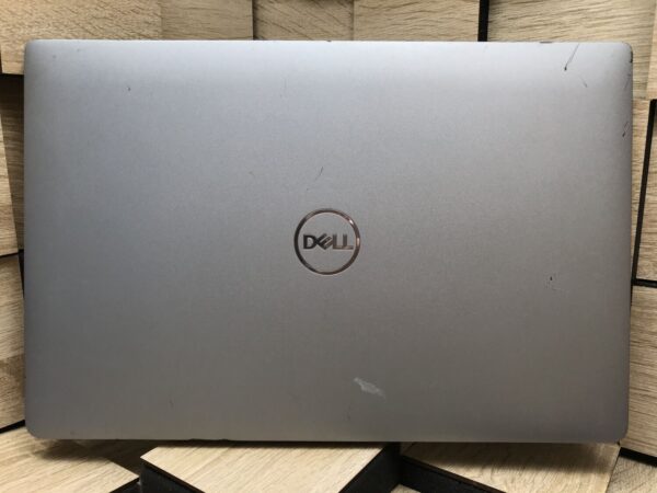 Ультрабук Б-клас Dell Latitude 5411 / 14" (1920x1080) IPS / Intel Core i7-10850H (6 (12) ядра по 2.7 - 5.1 GHz) / 8 GB DDR4 / 256 GB SSD M.2 / Intel UHD Graphics / WebCam / HDMI / Windows 10 ліцензія - Зображення 9