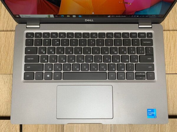 Ультрабук Б-клас Dell Latitude 5420 / 14" (1920x1080) IPS / Intel Core i5-1145G7 (4 (8) ядра по 2.6 - 4.4 GHz) / 16 GB DDR4 / 256 GB SSD M.2 / Intel Iris Xe Graphics / WebCam / Windows 10 ліцензія - Зображення 4