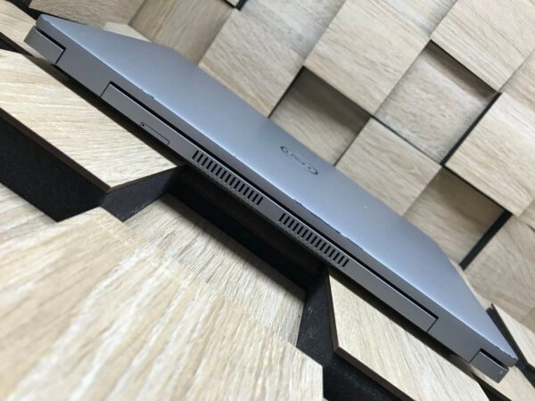 Ультрабук Б-клас Dell Latitude 5420 / 14" (1920x1080) IPS / Intel Core i5-1145G7 (4 (8) ядра по 2.6 - 4.4 GHz) / 8 GB DDR4 / 256 GB SSD / Intel Iris Xe Graphics / WebCam / HDMI / Windows 10 ліцензія - Зображення 7