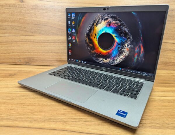 Ультрабук Б-клас Dell Latitude 5420 / 14" (1920x1080) IPS / Intel Core i7-1165G7 (4 (8) ядра по 2.8 - 4.7 GHz) / 16 GB DDR4 / 512 GB SSD / Intel Iris Xe Graphics / WebCam / Windows 10 - Зображення 6