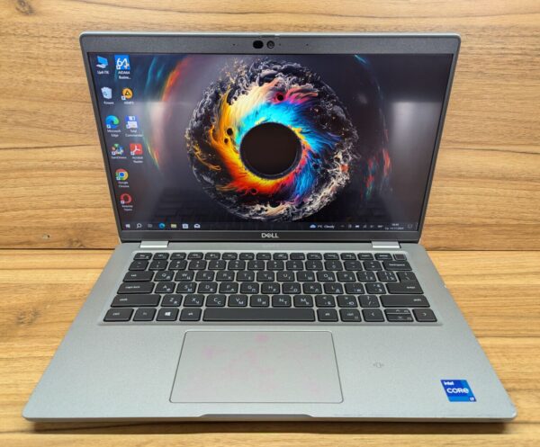 Ультрабук Б-клас Dell Latitude 5420 / 14" (1920x1080) IPS / Intel Core i7-1165G7 (4 (8) ядра по 2.8 - 4.7 GHz) / 16 GB DDR4 / 512 GB SSD / Intel Iris Xe Graphics / WebCam / Windows 10 - Зображення 2