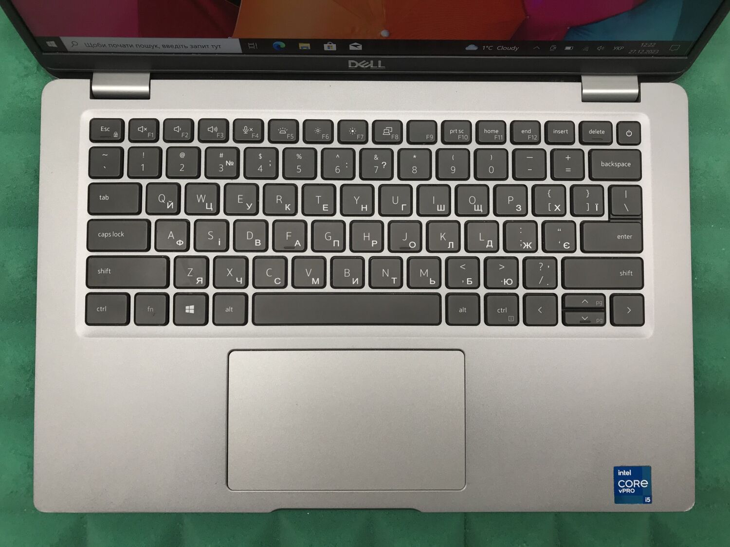 Ультрабук Б-клас Dell Latitude 5420 / 14" (1920x1080) IPS Touch / Intel Core i5-1145G7 (4 (8) ядра по 2.6 - 4.4 GHz) / 16 GB DDR4 / 256 GB SSD / Intel Iris Xe Graphics / WebCam / Windows 10 ліцензія - Зображення 5