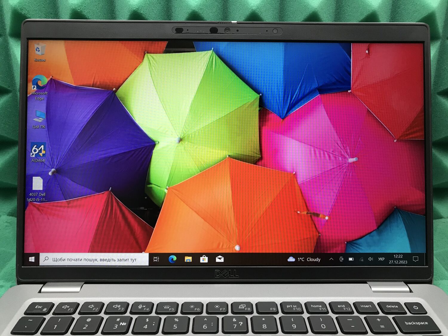 Ультрабук Б-клас Dell Latitude 5420 / 14" (1920x1080) IPS Touch / Intel Core i5-1145G7 (4 (8) ядра по 2.6 - 4.4 GHz) / 16 GB DDR4 / 256 GB SSD / Intel Iris Xe Graphics / WebCam / Windows 10 ліцензія - Зображення 3