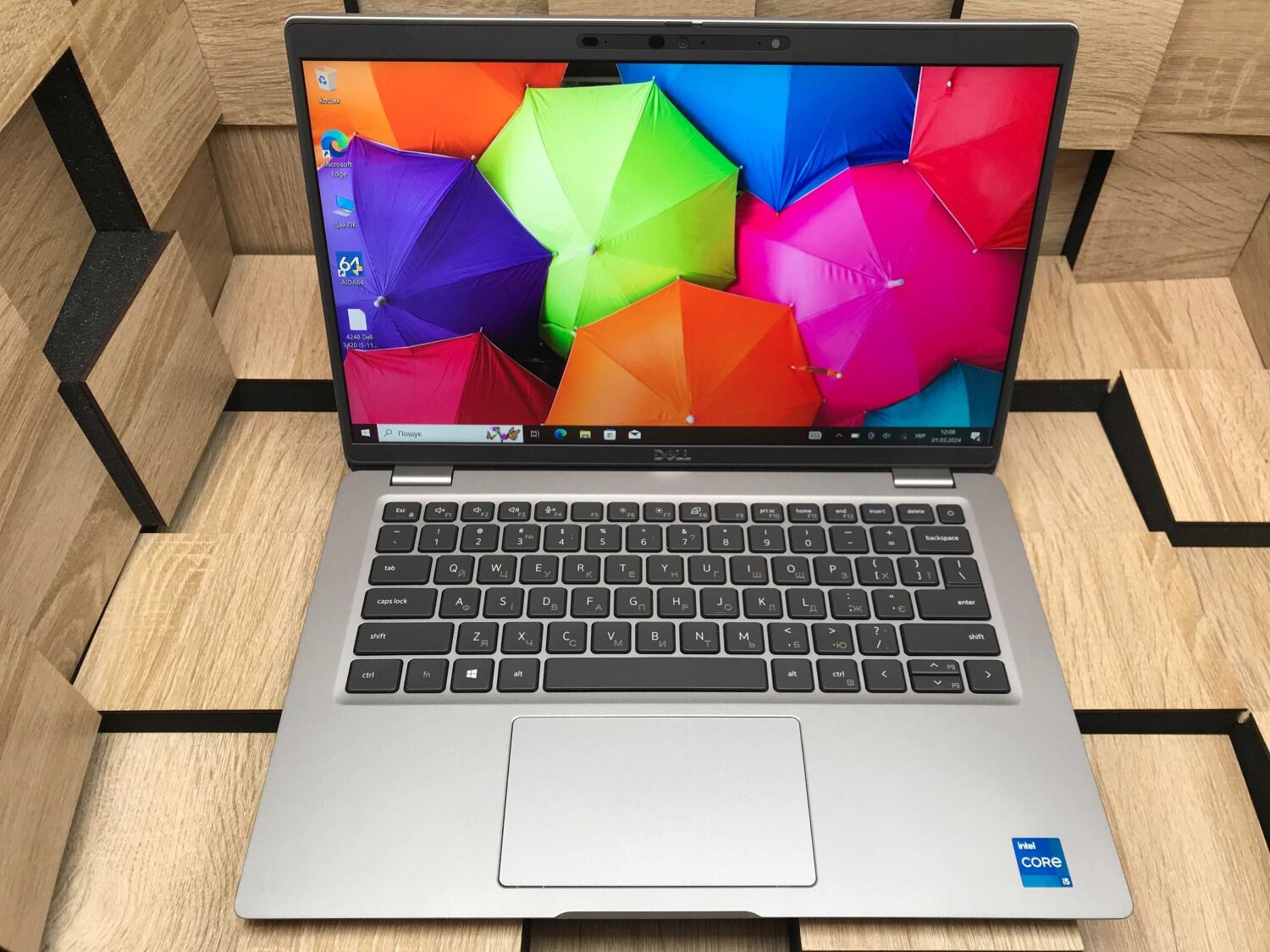 Ультрабук Б-клас Dell Latitude 5420 / 14" (1920x1080) IPS Touch / Intel Core i5-1145G7 (4 (8) ядра по 2.6 - 4.4 GHz) / 8 GB DDR4 / 256 GB SSD M.2 / Intel Iris Xe Graphics / WebCam / Windows 10 ліцензія - Зображення 2