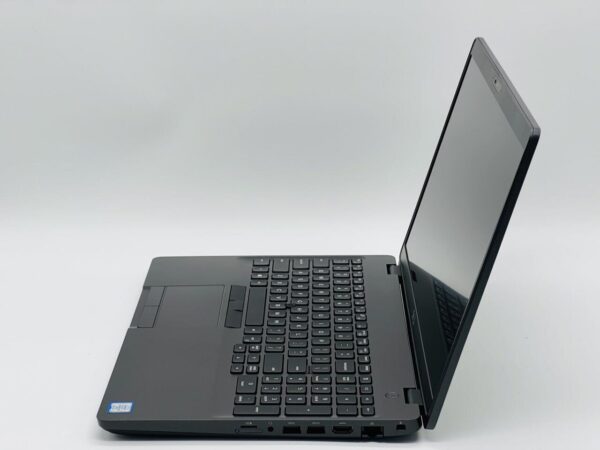 Ультрабук Б-клас Dell Latitude 5501 / 15.6" (1920x1080) IPS / Intel Core i5-9400H (4 (8) ядра по 2.5 - 4.3 GHz) / 16 GB DDR4 / 512 GB SSD / nVidia GeForce MX150, 2 GB GDDR5, 64-bit / WebCam - Зображення 5