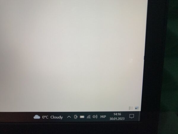 Ультрабук Б-клас Dell Latitude 5590 / 15.6" (1920x1080) IPS / Intel Core i7-8650U (4 (8) ядра по 1.9 - 4.2 GHz) / 8 GB DDR4 / 256 GB SSD M.2 / Intel UHD Graphics 620 / USB 3.1 / HDMI / Windows 10 ліцензія - Зображення 14