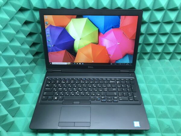 Ультрабук Б-клас Dell Latitude 5590 / 15.6" (1920x1080) IPS / Intel Core i7-8650U (4 (8) ядра по 1.9 - 4.2 GHz) / 8 GB DDR4 / 256 GB SSD M.2 / Intel UHD Graphics 620 / USB 3.1 / HDMI / Windows 10 ліцензія - Зображення 2