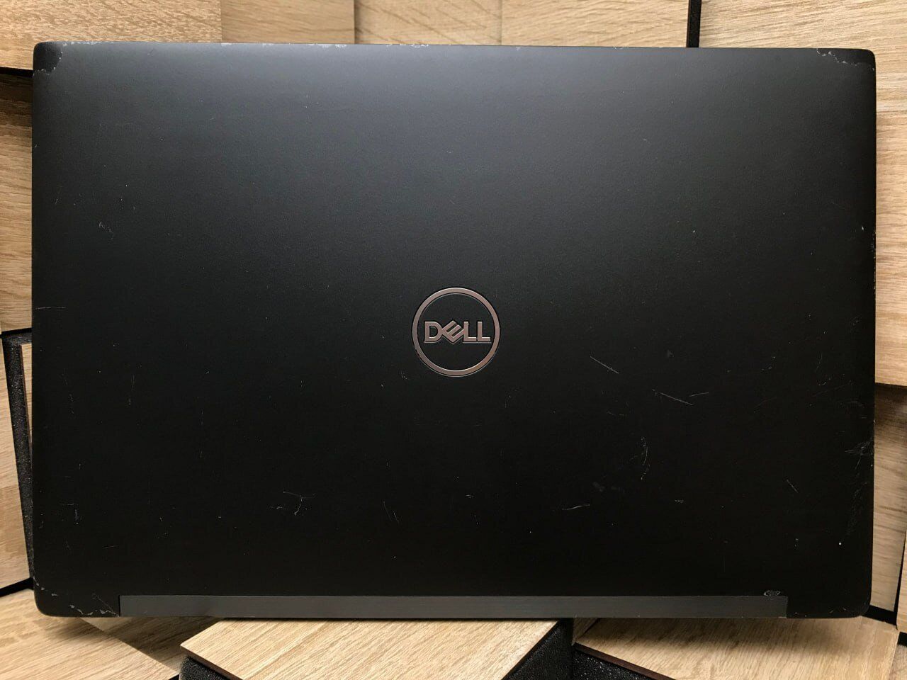 Ультрабук Б-клас Dell Latitude 7390 / 13.3" (1920x1080) IPS Touch / Intel Core i5-8350U (4 (8) ядра по 1.7 - 3.6 GHz) / 8 GB DDR4 / 240 GB SSD M.2 / Intel UHD Graphics 620 / WebCam / Windows 10 ліцензія - Зображення 9