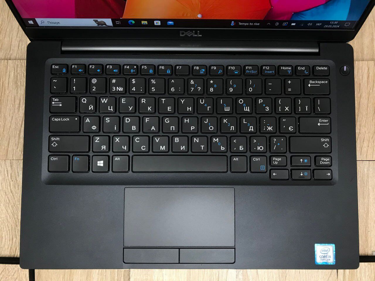 Ультрабук Б-клас Dell Latitude 7390 / 13.3" (1920x1080) IPS Touch / Intel Core i5-8350U (4 (8) ядра по 1.7 - 3.6 GHz) / 8 GB DDR4 / 240 GB SSD M.2 / Intel UHD Graphics 620 / WebCam / Windows 10 ліцензія - Зображення 3