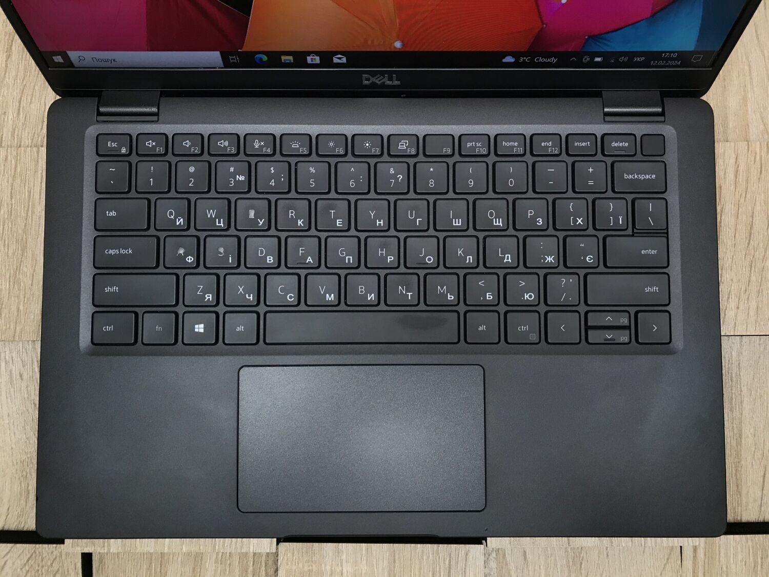 Ультрабук Б-клас Dell Latitude 7410 / 14" (1920x1080) IPS / Intel Core i5-10210U (4 (8) ядра по 1.6 - 4.2 GHz) / 8 GB DDR4 / 256 GB SSD M.2 / Intel UHD Graphics / WebCam / USB 3.2 / HDMI / Windows 10 ліцензія - Зображення 4