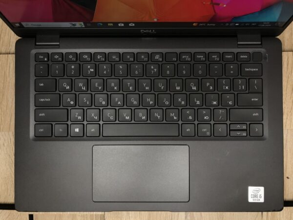Ультрабук Б-клас Dell Latitude 7410 / 14" (1920x1080) IPS / Intel Core i5-10210U (4 (8) ядра по 1.6 - 4.2 GHz) / 8 GB DDR4 / 256 GB SSD M.2 / Intel UHD Graphics / WebCam / Windows 10 ліцензія - Зображення 4