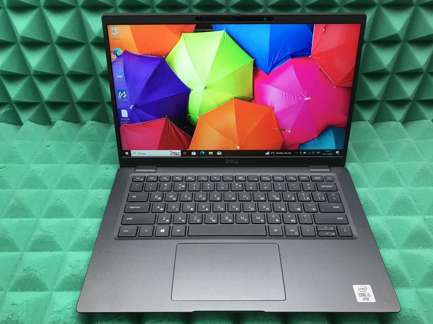 Ультрабук Б-клас Dell Latitude 7410 / 14" (1920x1080) IPS / Intel Core i5-10310U (4 (8) ядра по 1.7 - 4.4 GHz) / 16 GB DDR4 / 256 GB SSD / Intel UHD Graphics / WebCam / USB 3.2 / HDMI / Windows 10 ліцензія - Зображення 2