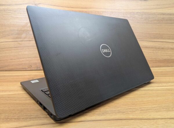 Ультрабук Б-клас Dell Latitude 7410 / 14" (1920x1080) IPS / Intel Core i7-10810U (6 (12) ядер по 1.1 - 4.9 GHz) / 16 GB DDR4 / 256 GB SSD / Intel UHD Graphics / WebCam / Windows 10 - Зображення 7