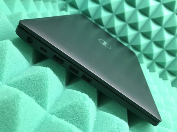 Ультрабук Б-клас Dell Latitude 7480 / 14" (1920x1080) IPS / Intel Core i5-6300U (2 (4) ядра по 2.4 - 3.0 GHz) / 8 GB DDR4 / 256 GB SSD / Intel HD Graphics 520 / HDMI - Зображення 7