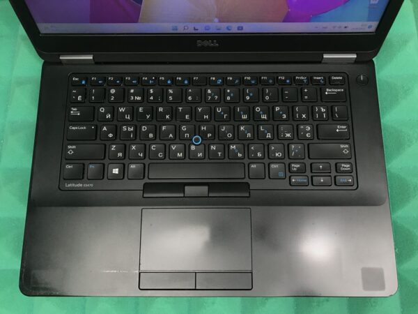 Ультрабук Б-клас Dell Latitude E5470 / 14" (1366x768) TN / Intel Core i5-6300U (2 (4) ядра по 2.4 - 3.0 GHz) / 8 GB DDR4 / 128 GB SSD / Intel HD Graphics 520 / WebCam / USB 3.0 / HDMI / Windows 11 ліцензія - Зображення 4