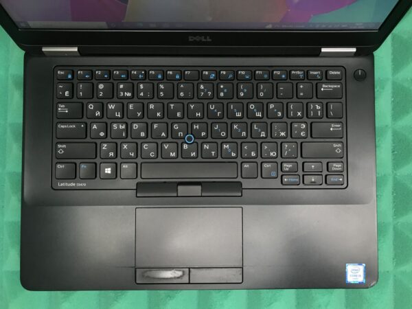 Ультрабук Б-клас Dell Latitude E5470 / 14" (1366x768) TN / Intel Core i5-6300U (2 (4) ядра по 2.4 - 3.0 GHz) / 8 GB DDR4 / 180 GB SSD / Intel HD Graphics 520 / WebCam / HDMI / Windows 10 ліцензія - Зображення 4