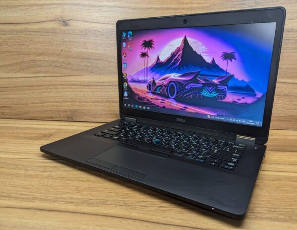 Ультрабук Б-клас Dell Latitude E7470 / 14" (1366x768) TN / Intel Core i5-6300U (2 (4) ядра по 2.4 - 3.0 GHz) / 8 GB DDR4 / 256 GB SSD / Intel HD Graphics 520 / WebCam / Windows 10 - Зображення 6