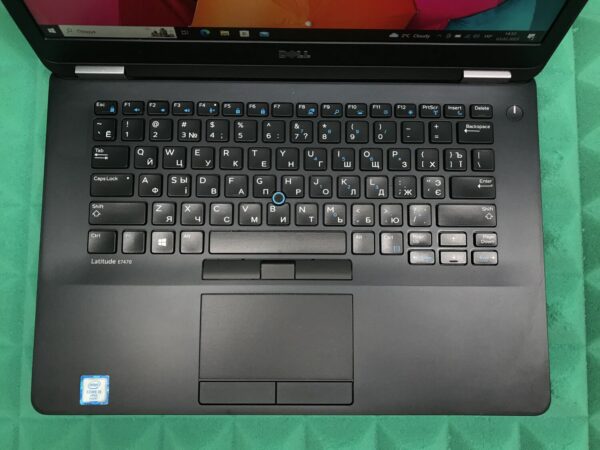 Ультрабук Б-клас Dell Latitude E7470 / 14" (1920x1080) IPS / Intel Core i5-6300U (2 (4) ядра по 2.4 - 3.0 GHz) / 8 GB DDR4 / 240 GB SSD M.2 / Intel HD Graphics 520 / WebCam / HDMI / miniDP / Windows 10 ліцензія - Зображення 4