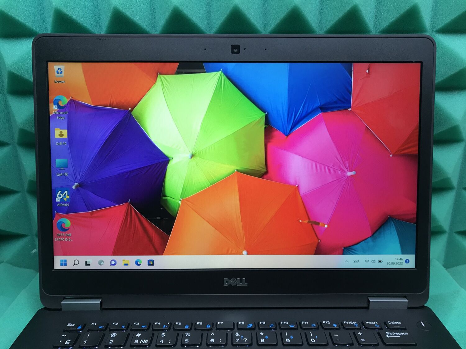 Ультрабук Б-клас Dell Latitude E7470 / 14" (1920x1080) IPS / Intel Core i5-6300U (2 (4) ядра по 2.4 - 3.0 GHz) / 8 GB DDR4 / 256 GB SSD / Intel HD Graphics 520 / WebCam / HDMI / miniDP / Windows 11 ліцензія - Зображення 3