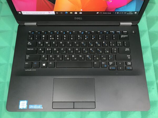 Ультрабук Б-клас Dell Latitude E7470 / 14" (1920x1080) IPS / Intel Core i7-6600U (2 (4) ядра по 2.6 - 3.4 GHz) / 8 GB DDR4 / 256 GB SSD / Intel HD Graphics 520 / WebCam / HDMI / Windows 10 ліцензія - Зображення 4