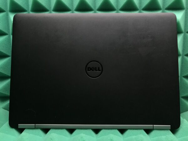 Ультрабук Б-клас Dell Latitude E7470 / 14" (1920x1080) IPS / Intel Core i7-6600U (2 (4) ядра по 2.6 - 3.4 GHz) / 8 GB DDR4 / 256 GB SSD / Intel HD Graphics 520 / WebCam / HDMI / Windows 10 ліцензія - Зображення 5