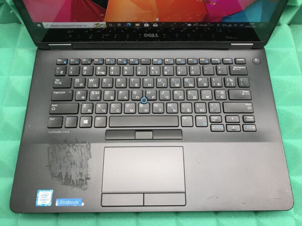 Ультрабук Б-клас Dell Latitude E7470 / 14" (2560x1440) IPS Touch / Intel Core i7-6600U (2 (4) ядра по 2.6 - 3.4 GHz) / 8 GB DDR4 / 256 GB SSD / Intel HD Graphics 520 / WebCam / HDMI / Windows 10 ліцензія - Зображення 4