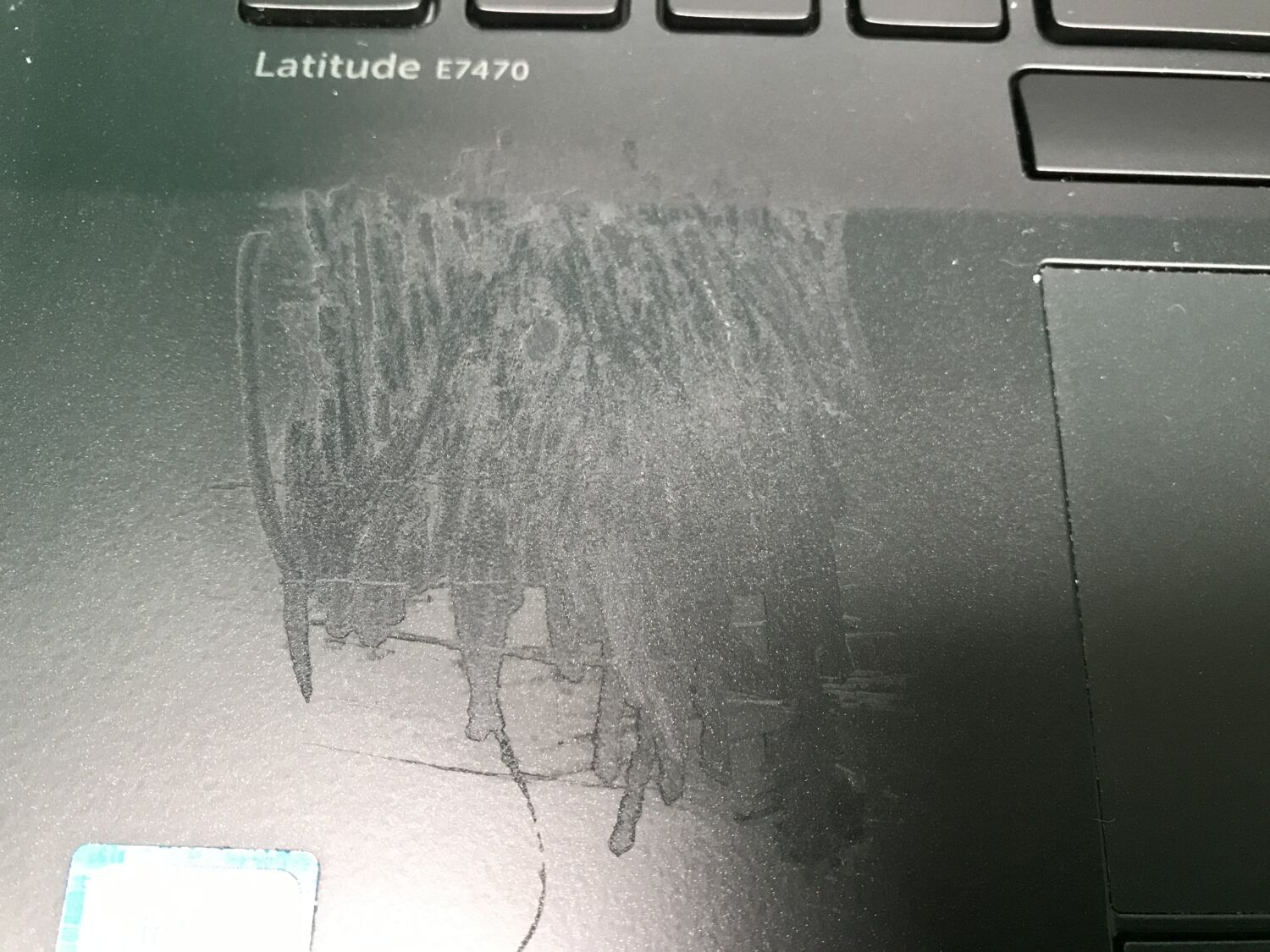 Ультрабук Б-клас Dell Latitude E7470 / 14" (2560x1440) IPS Touch / Intel Core i7-6600U (2 (4) ядра по 2.6 - 3.4 GHz) / 8 GB DDR4 / 256 GB SSD / Intel HD Graphics 520 / WebCam / HDMI / Windows 10 ліцензія - Зображення 10