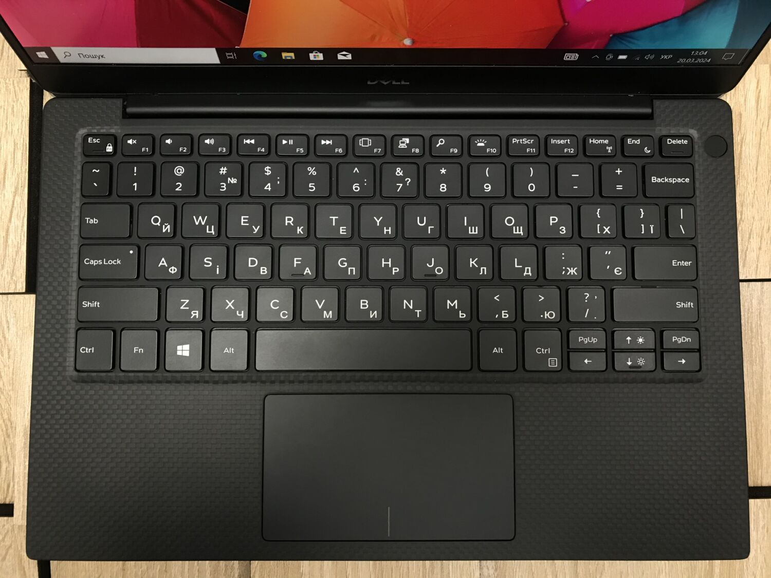 Ультрабук Б-клас Dell XPS 13 7390 / 13.3" (1920x1080) IPS / Intel Core i5-10210U (4 (8) ядра по 1.6 - 4.2 GHz) / 8 GB DDR3 / 240 GB SSD M.2 / Intel UHD Graphics / WebCam / Windows 10 ліцензія - Зображення 4