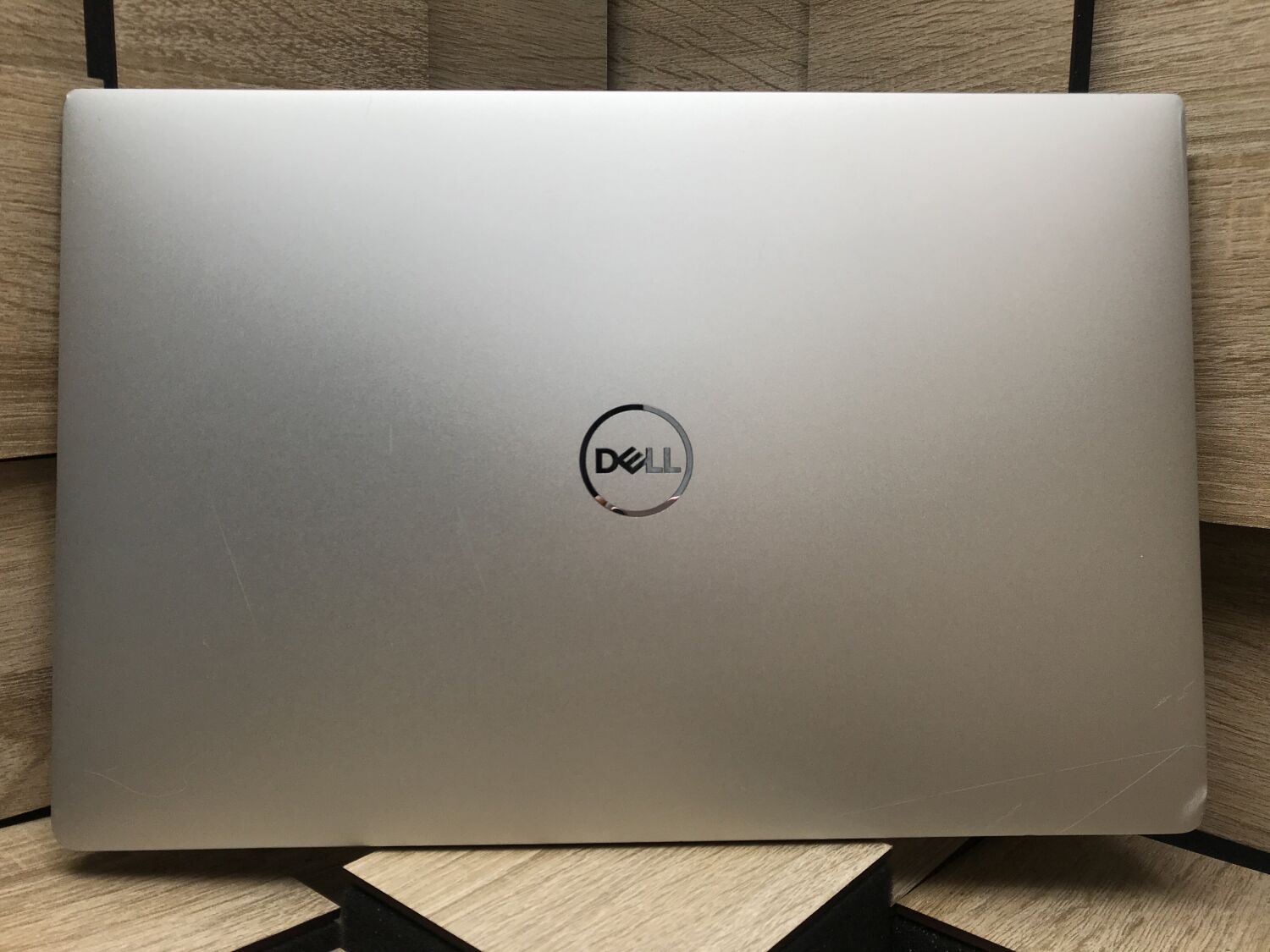 Ультрабук Б-клас Dell XPS 13 7390 / 13.3" (1920x1080) IPS / Intel Core i5-10210U (4 (8) ядра по 1.6 - 4.2 GHz) / 8 GB DDR3 / 240 GB SSD M.2 / Intel UHD Graphics / WebCam / Windows 10 ліцензія - Зображення 8