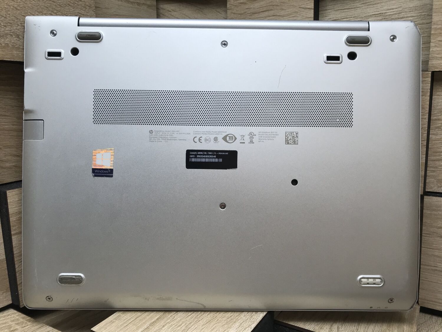 Ультрабук Б-клас HP EliteBook 830 G5 / 13.3" (1920x1080) IPS / Intel Core i7-8650U (4 (8) ядра по 1.9 - 4.2 GHz) / 8 GB DDR4 / 256 GB SSD M.2 / Intel UHD Graphics 620 / WebCam / Windows 10 ліцензія - Зображення 9