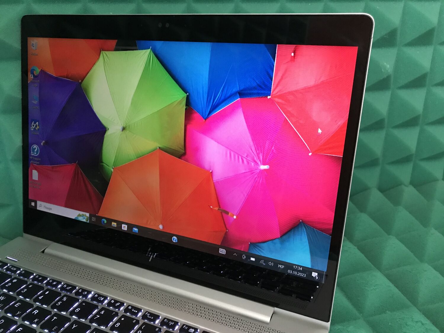 Ультрабук Б-клас HP EliteBook 830 G5 / 13.3" (1920x1080) IPS Touch / Intel Core i7-8650U (4 (8) ядра по 1.9 - 4.2 GHz) / 8 GB DDR4 / 256 GB SSD M.2 / Intel UHD Graphics 620 / WebCam / USB 3.1 / HDMI - Зображення 3