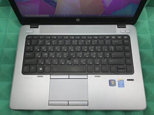 Ультрабук Б-клас HP EliteBook 840 G1 / 14" (1600x900) TN / Intel Core i5-4300U (2 (4) ядра по 1.9 - 2.9 GHz) / 8 GB DDR3 / 180 GB SSD / Intel HD Graphics 4400 / WebCam / Fingerprint / DisplayPort - Зображення 4