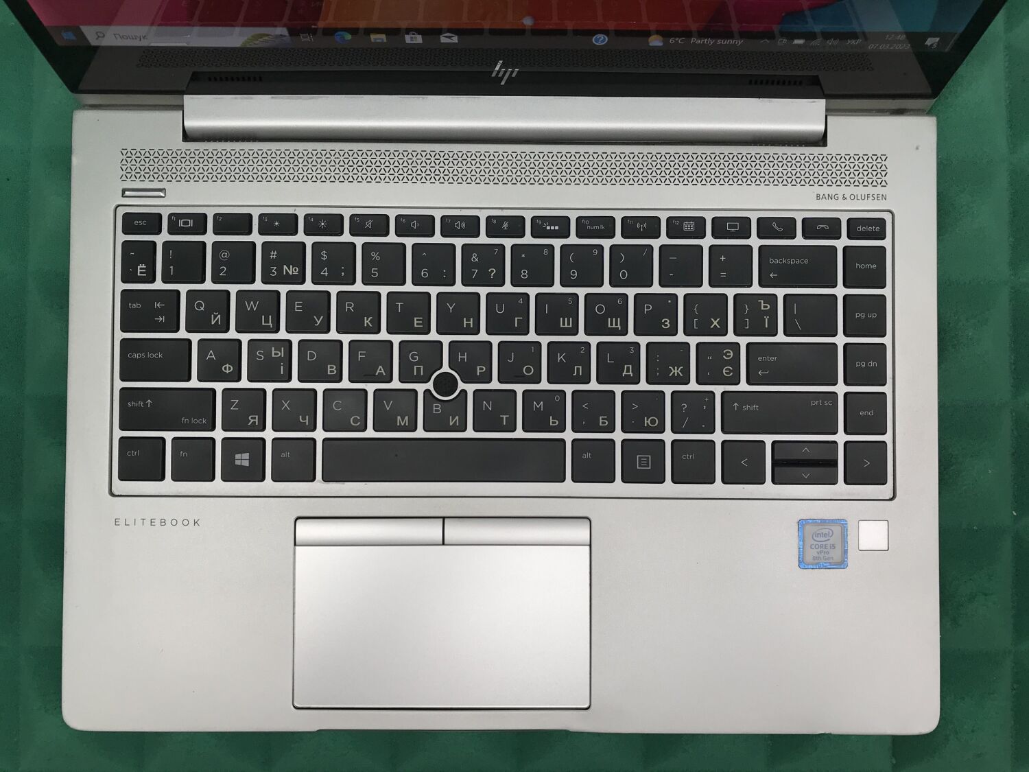 Ультрабук Б-клас HP EliteBook 840 G5 / 14" (1920x1080) IPS / Intel Core i5-8350U (4 (8) ядра по 1.7 - 3.6 GHz) / 16 GB DDR4 / 256 GB SSD M.2 / Intel UHD Graphics 620 / WebCam / Fingerprint / USB 3.1 / HDMI - Зображення 4