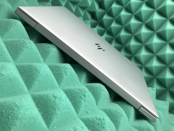 Ультрабук Б-клас HP EliteBook 840 G5 / 14" (1920x1080) IPS / Intel Core i5-8350U (4 (8) ядра по 1.7 - 3.6 GHz) / 16 GB DDR4 / 512 GB SSD M.2 / Intel UHD Graphics 620 / USB 3.1 / HDMI - Зображення 7