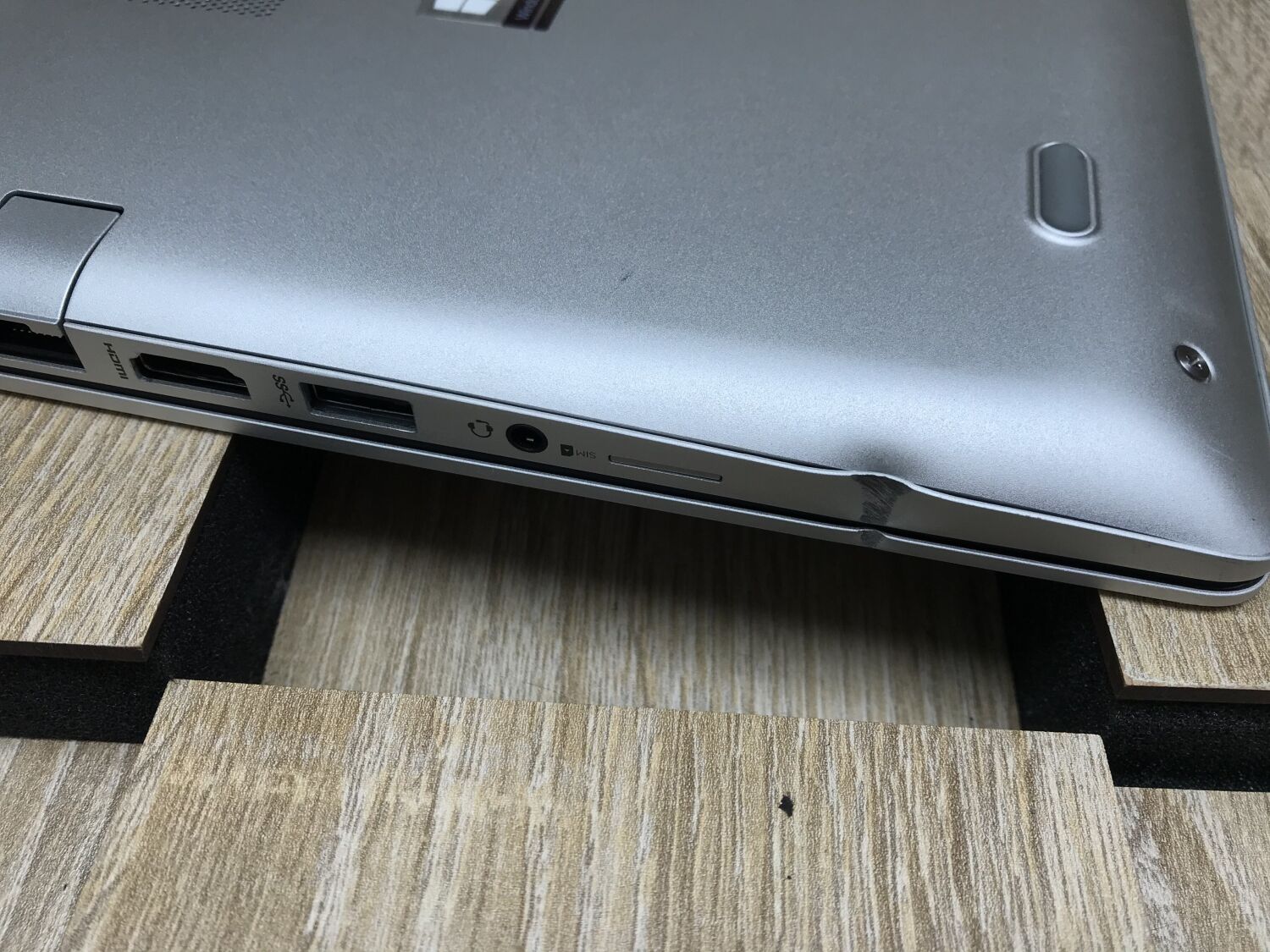 Ультрабук Б-клас HP EliteBook 840 G5 / 14" (1920x1080) IPS / Intel Core i5-8350U (4 (8) ядра по 1.7 - 3.6 GHz) / 8 GB DDR4 / 256 GB SSD M.2 / Intel UHD Graphics 620 / USB 3.1 / HDMI - Зображення 10