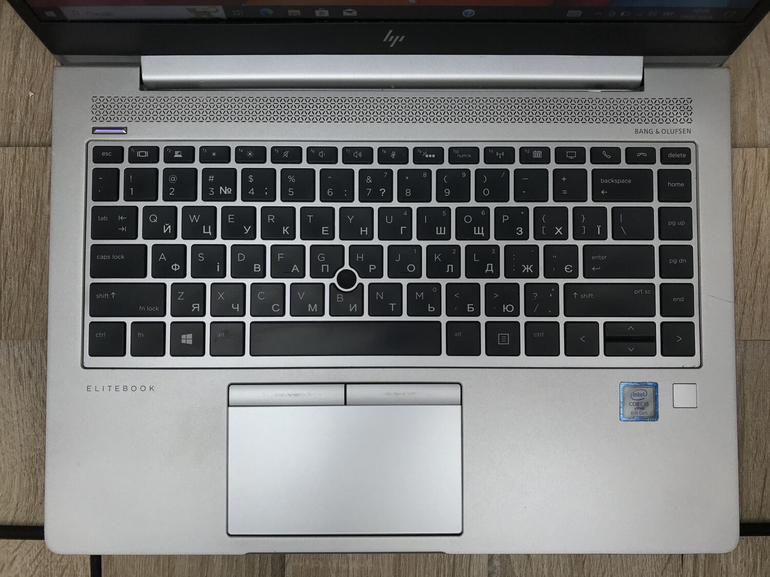 Ультрабук Б-клас HP EliteBook 840 G5 / 14" (1920x1080) IPS / Intel Core i5-8350U (4 (8) ядра по 1.7 - 3.6 GHz) / 8 GB DDR4 / 256 GB SSD M.2 / Intel UHD Graphics 620 / WebCam / Fingerprint / HDMI - Зображення 5