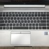 Ультрабук Б-клас HP EliteBook 840 G5 / 14" (1920x1080) IPS / Intel Core i5-8350U (4 (8) ядра по 1.7 - 3.6 GHz) / 8 GB DDR4 / 256 GB SSD M.2 / Intel UHD Graphics 620 / WebCam / Fingerprint / USB 3.1 / HDMI - Зображення 4