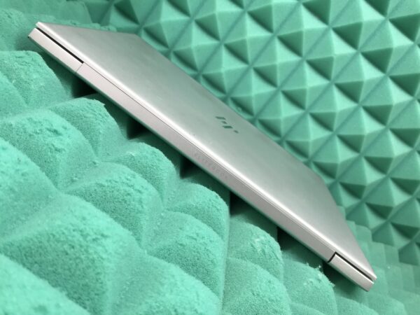 Ультрабук Б-клас HP EliteBook 840 G5 / 14" (1920x1080) IPS Touch / Intel Core i5-8350U (4 (8) ядра по 1.7 - 3.6 GHz) / 8 GB DDR4 / 256 GB SSD M.2 / Intel UHD Graphics 620 / WebCam / Fingerprint / USB 3.1 / HDMI - Зображення 9