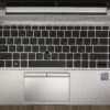 Ультрабук Б-клас HP EliteBook 840 G5 / 14" (1920x1080) IPS Touch / Intel Core i7-8650U (4 (8) ядра по 1.9 - 4.2 GHz) / 8 GB DDR4 / 256 GB SSD M.2 / Intel UHD Graphics 620 / WebCam / USB 3.1 / HDMI - Зображення 3