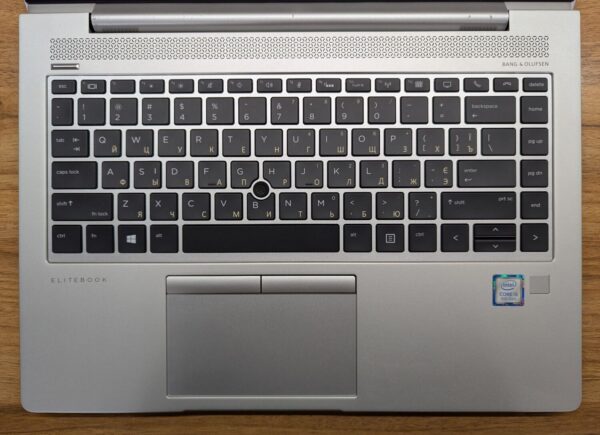 Ультрабук Б-клас HP EliteBook 840 G6 / 14" (1920x1080) IPS / Intel Core i5-8265U (4 (8) ядра по 1.6 - 3.9 GHz) / 16 GB DDR4 / 512 GB SSD / Intel UHD Graphics 620 / WebCam / Fingerprint / Windows 10 - Зображення 4